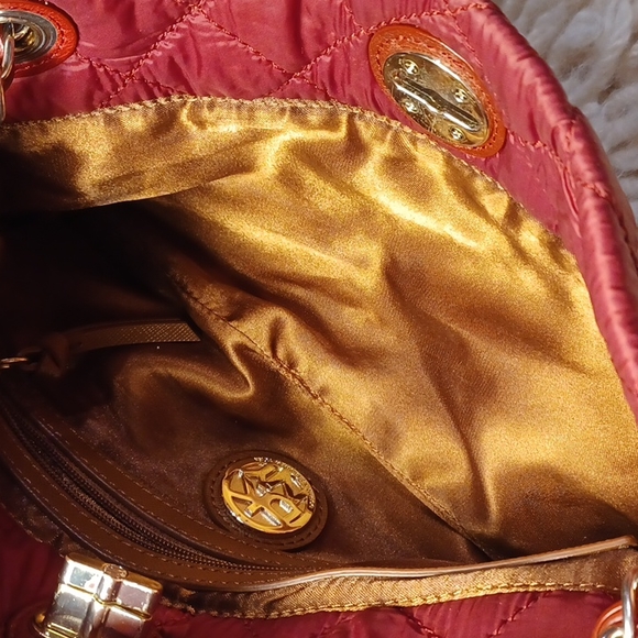 DKNY crossbody - Picture 15 of 16